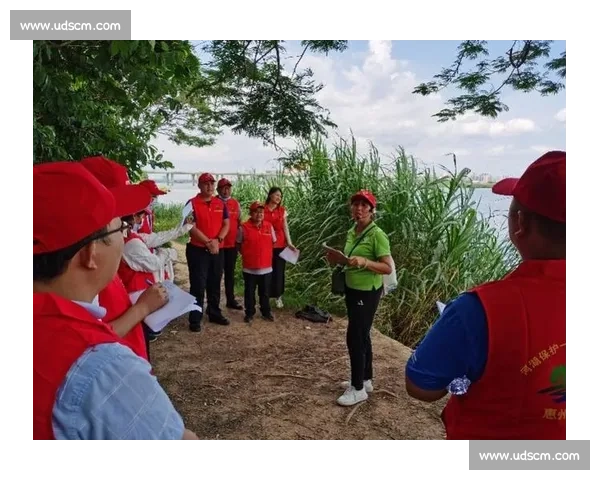 何迪夫：棒球织纽带，志愿连湾区