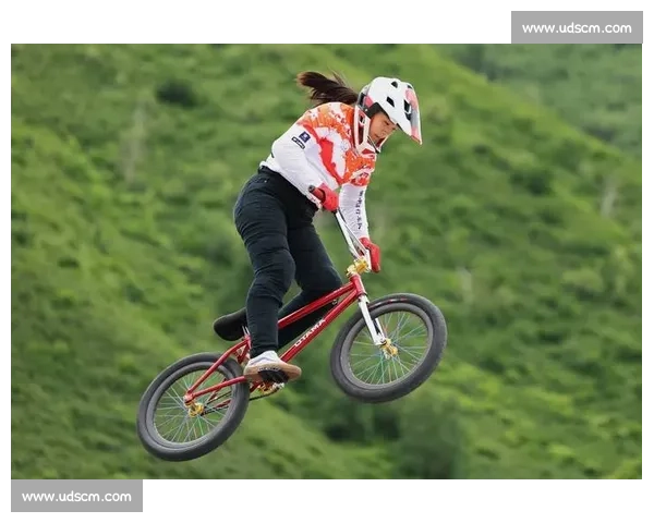 十五运自由式小轮车决赛深汕收官 诞生三枚里程碑奖牌